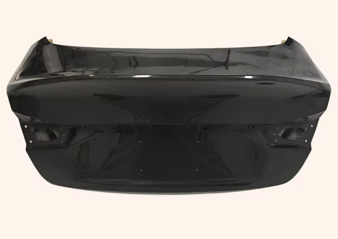 Carbon Fiber Duckbill Style Trunk For 2017> Q50